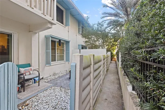 $649,000 | 101 South Interlachen Avenue, Unit 104, Winter Park, FL 32789