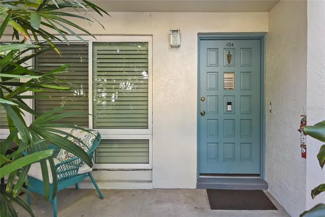 $649,000 | 101 South Interlachen Avenue, Unit 104, Winter Park, FL 32789