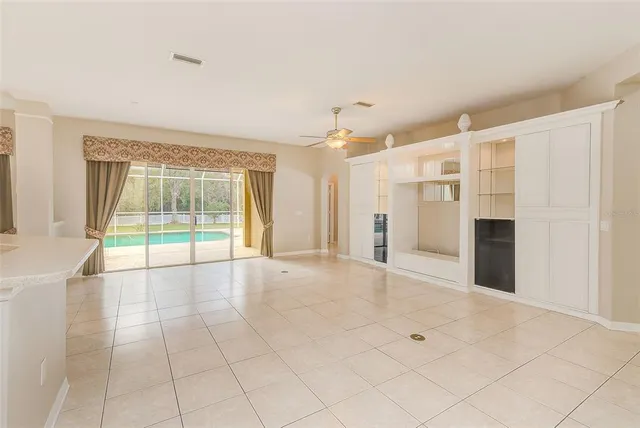$880,000 | 5516 Garden Arbor Drive, Lutz, FL 33558
