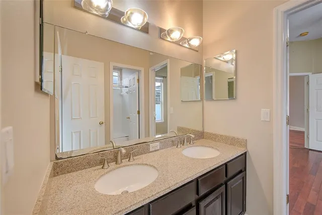 $880,000 | 5516 Garden Arbor Drive, Lutz, FL 33558