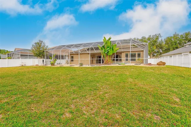 $880,000 | 5516 Garden Arbor Drive, Lutz, FL 33558