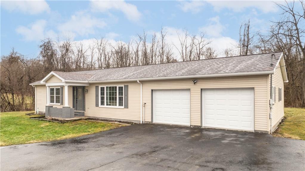 864 Edenborn Road McClellandtown, PA 15458 - Photo 2 of 23