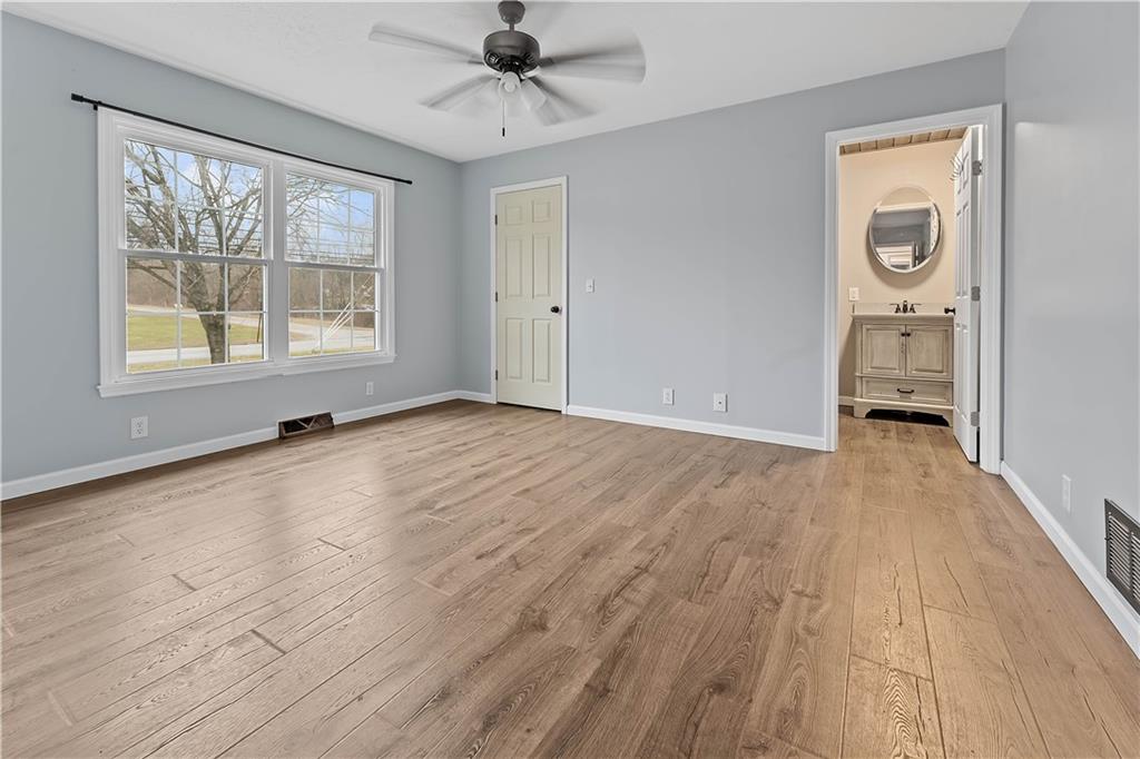 864 Edenborn Road McClellandtown, PA 15458 - Photo 7 of 23