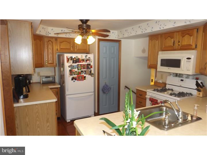1566 Deer Run Road Warminster, PA 18974 - Photo 6 of 19 Gallery Image 6