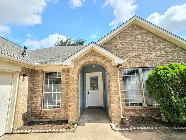 $1,950 | 20170 Southern Colony Court, Katy, TX 77449