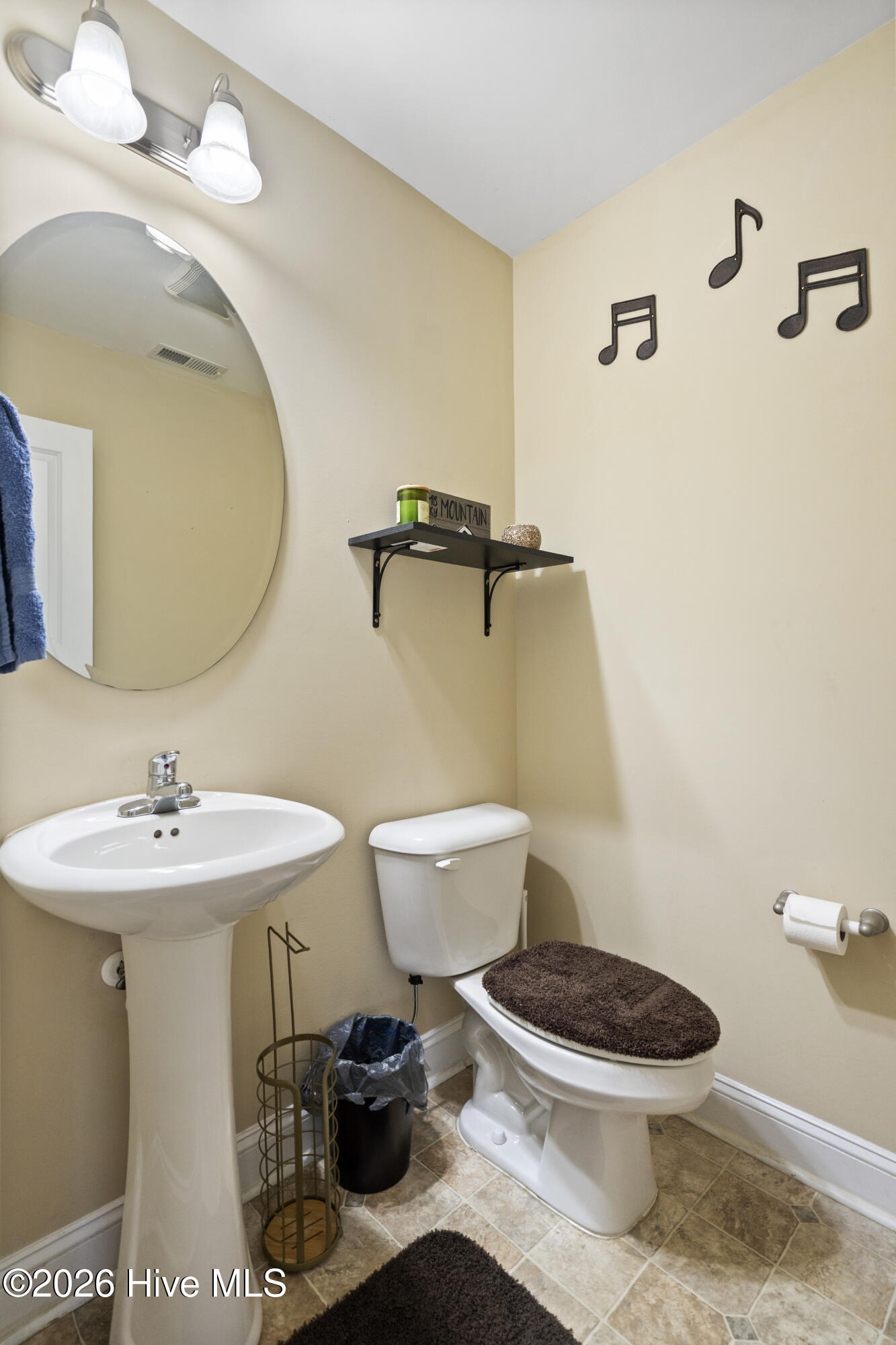 140 Pine Cove Road New Bern, NC 28562 - Photo 10 of 49 Downstairs Half Bath