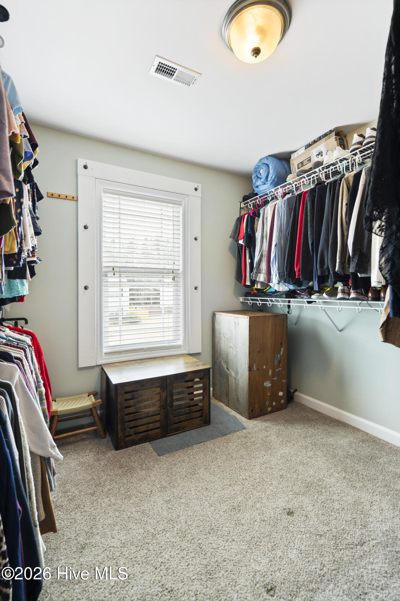 140 Pine Cove Road New Bern, NC 28562 - Photo 33 of 49 Walk-in Closet