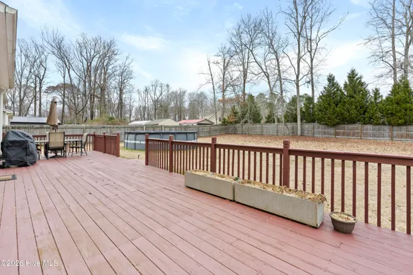 $385,000 | 140 Pine Cove Road, New Bern, NC 28562