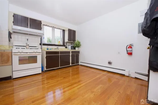 $1,149,800 | 148-150 Buckelew Avenue, Jamesburg, NJ 08831