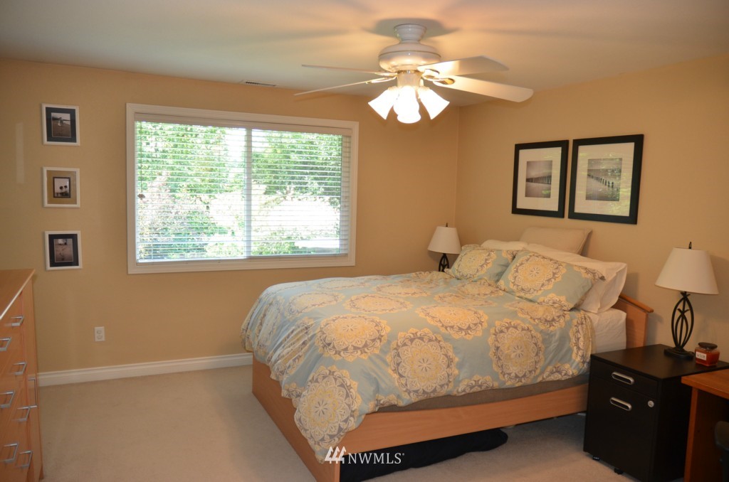 1224 235th Place Southwest Bothell, WA 98021 - Photo 11 of 25
