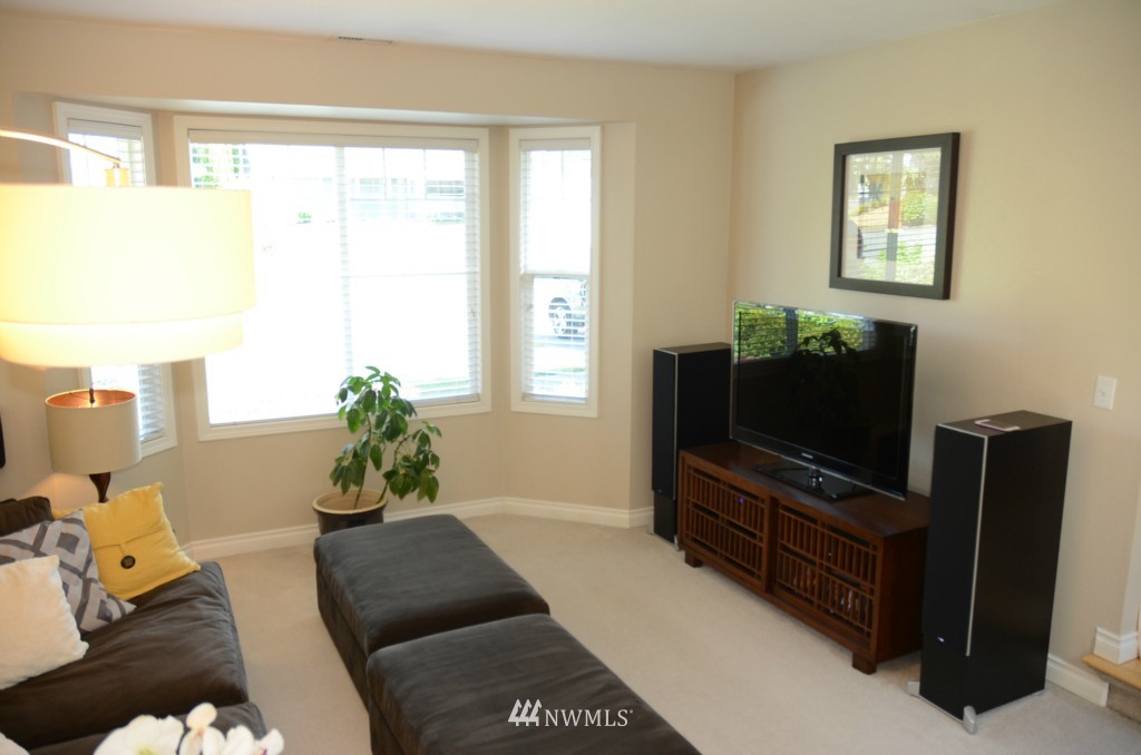 1224 235th Place Southwest Bothell, WA 98021 - Photo 9 of 25