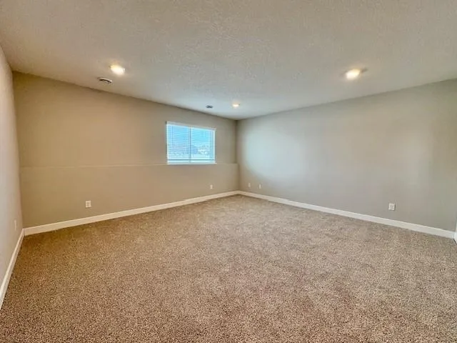 $484,990 | 5200 Mustang Drive, Woodbury, MN 55129