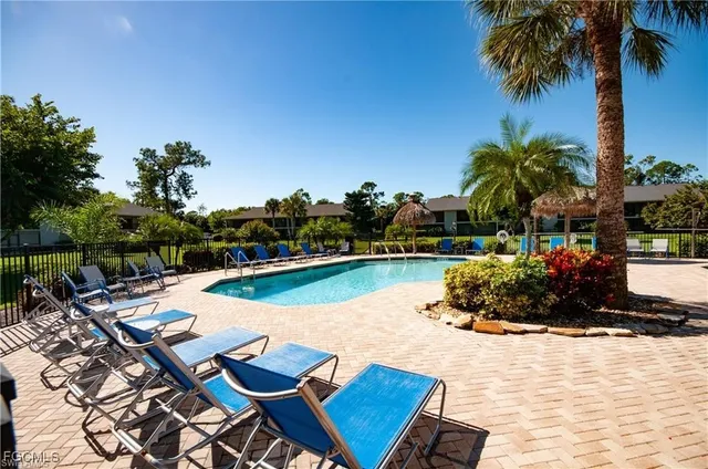 $1,999 | 1208 Commonwealth Circle, Unit J206, Naples, FL 34116