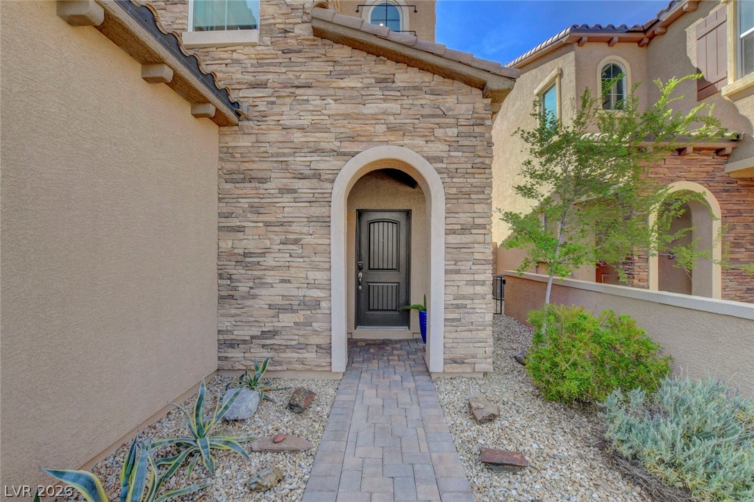 8067 Tank Loop Street Las Vegas, NV 89166 - Photo 5 of 99