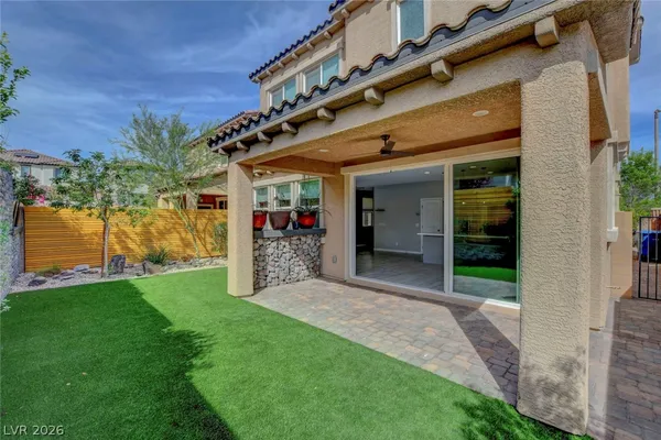 $2,800 | 8067 Tank Loop Street, Las Vegas, NV 89166