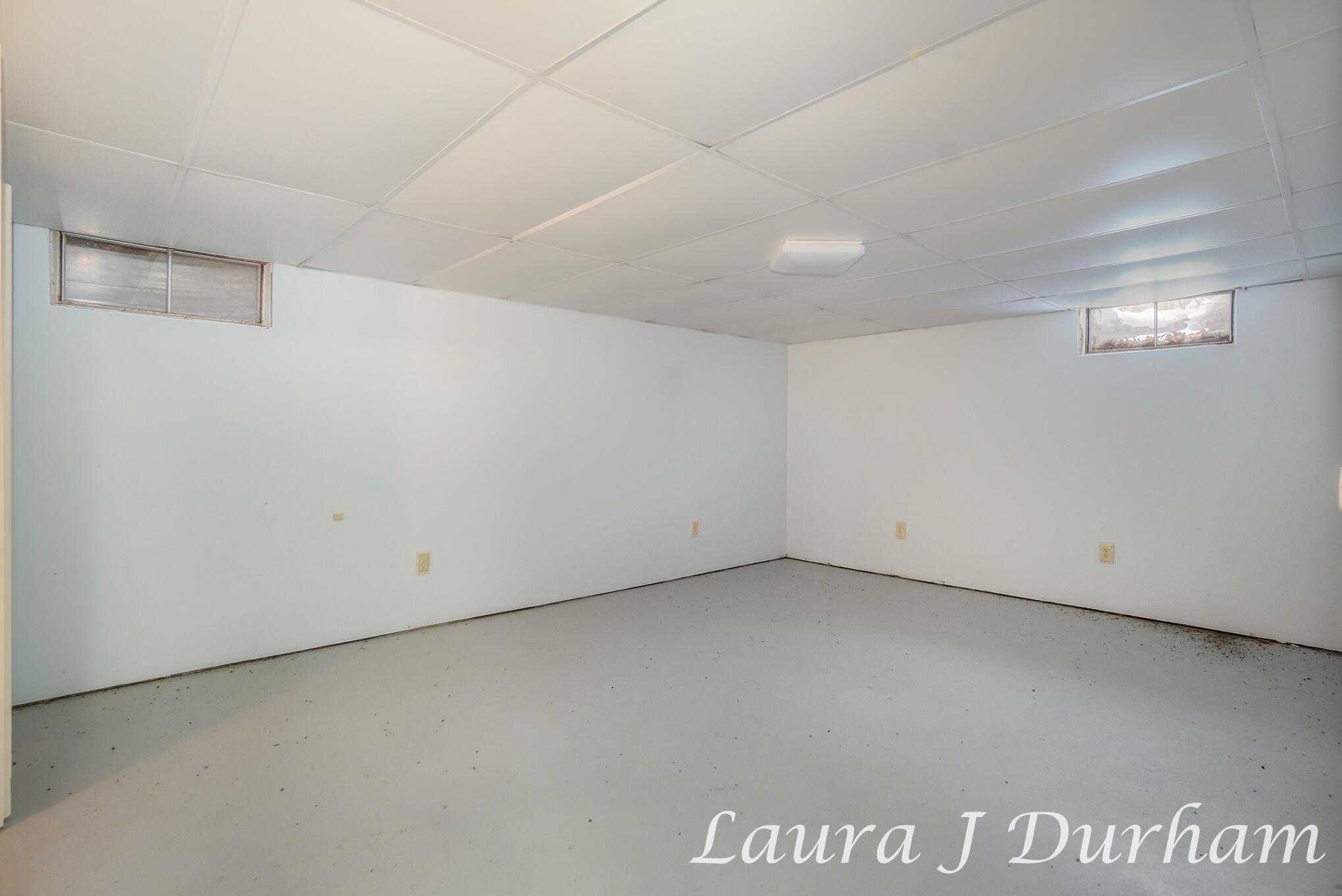2805 Lakeshore Drive Fennville, MI 49408 - Photo 28 of 44 LJDDSC08474