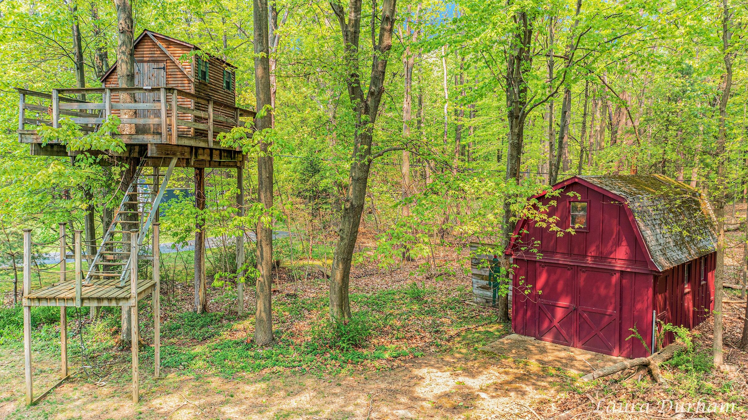 2805 Lakeshore Drive Fennville, MI 49408 - Photo 32 of 44 LJD004_dji_0758