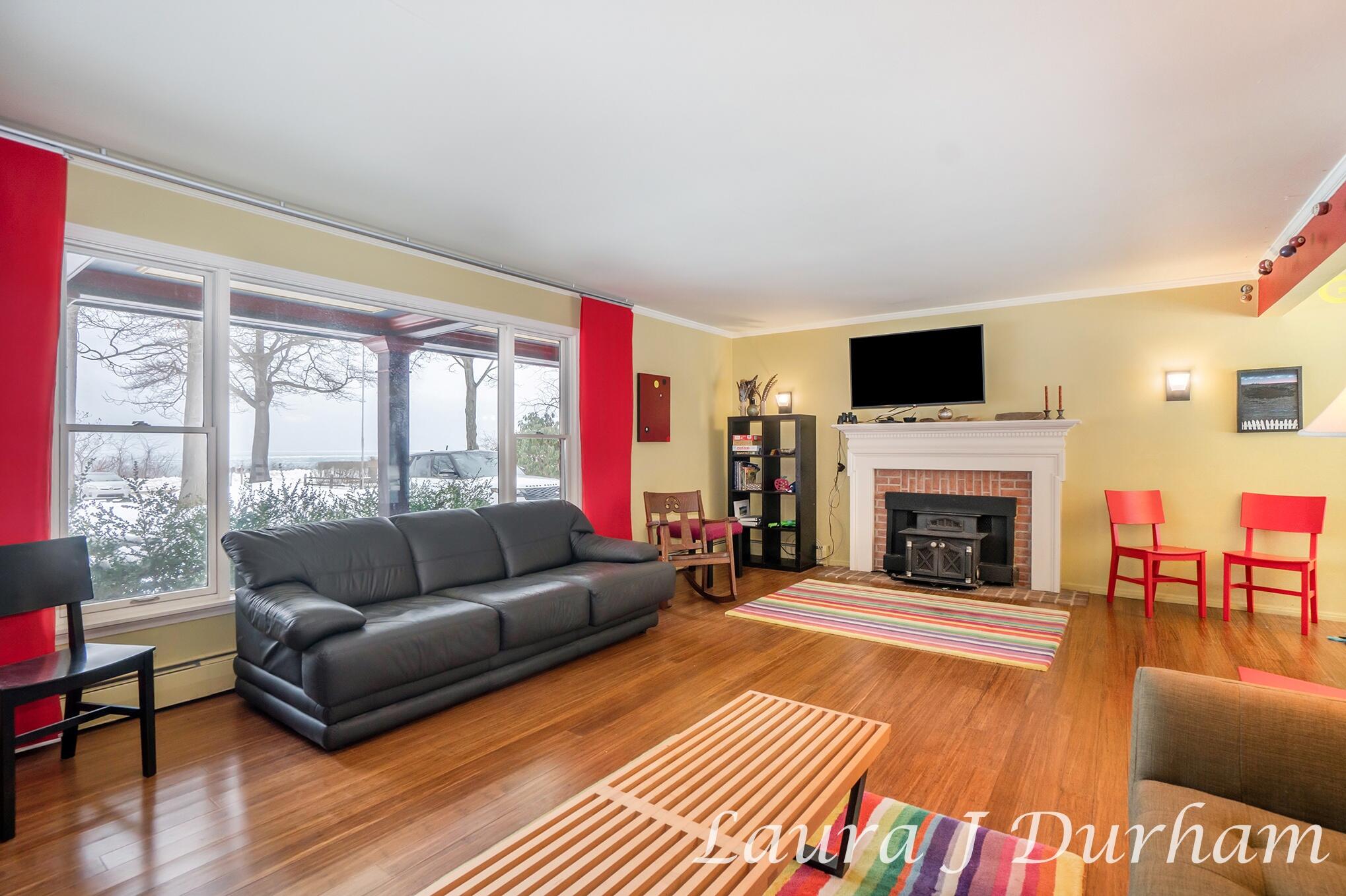 2805 Lakeshore Drive Fennville, MI 49408 - Photo 8 of 44 LJDDSC08492