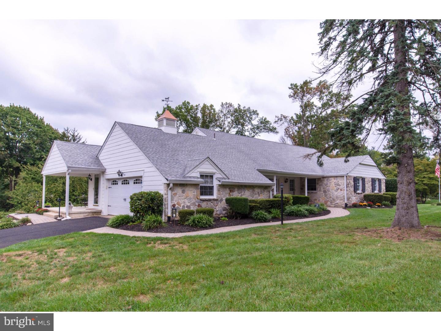 2390 High Road Huntingdon Valley, PA 19006 - Photo 1 of 24