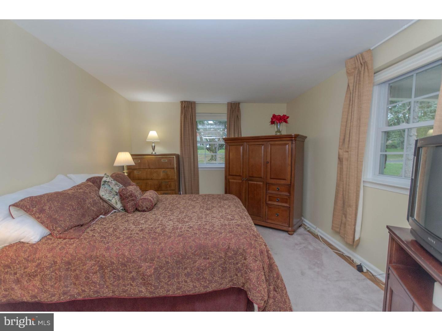 2390 High Road Huntingdon Valley, PA 19006 - Photo 14 of 24