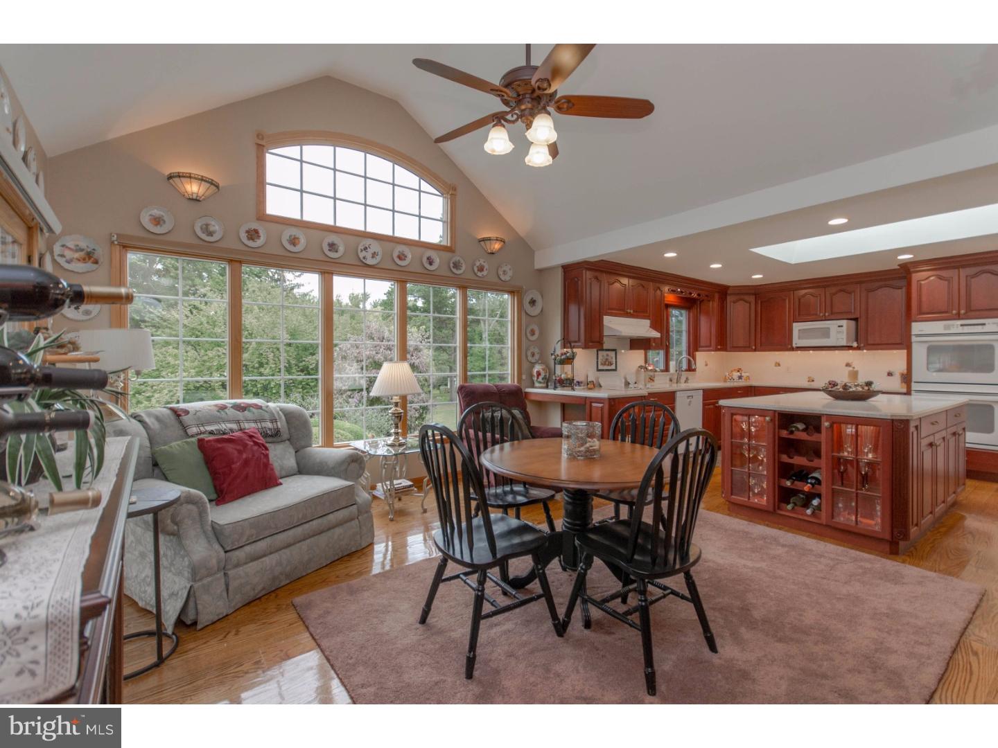 2390 High Road Huntingdon Valley, PA 19006 - Photo 6 of 24