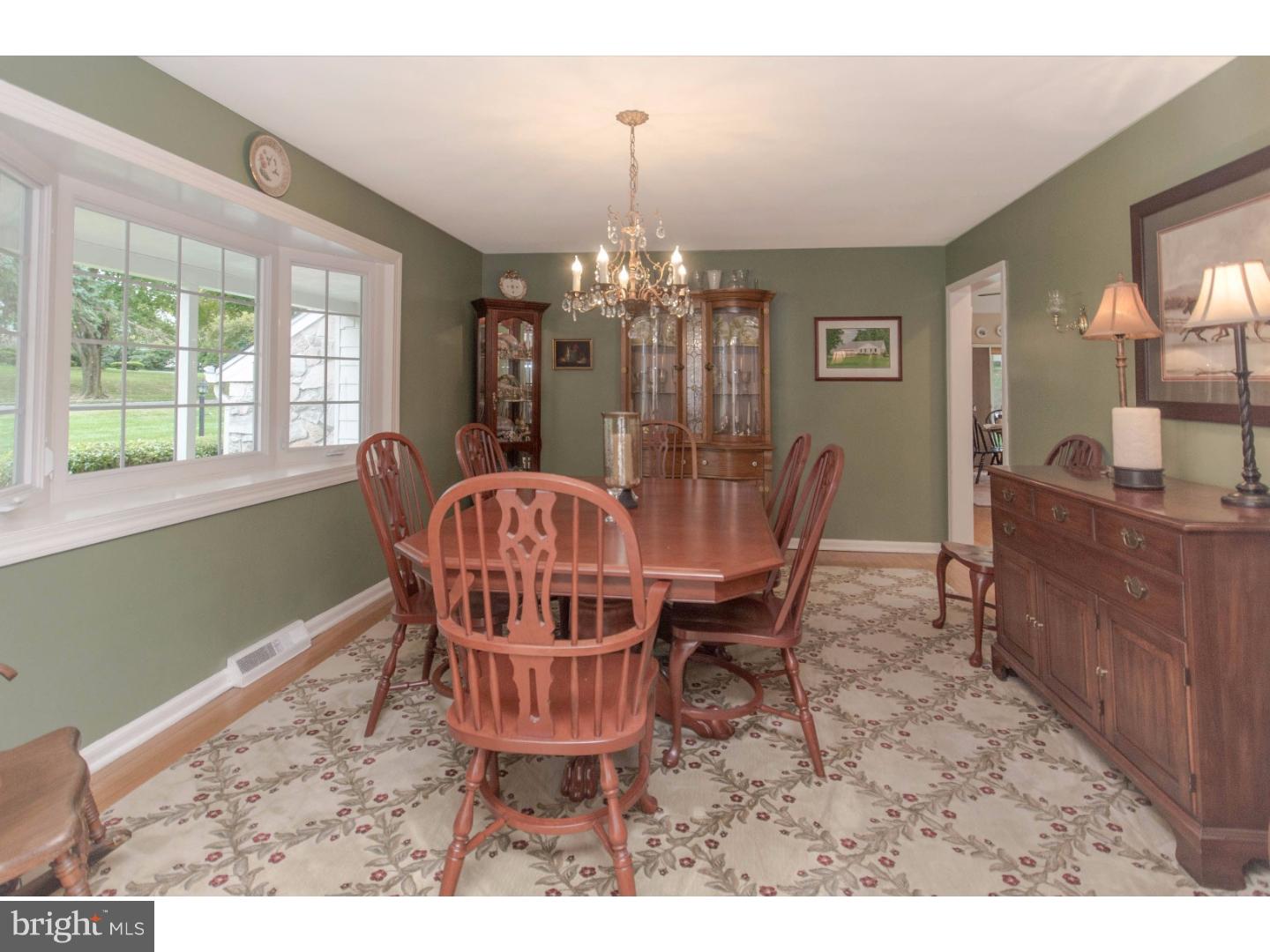 2390 High Road Huntingdon Valley, PA 19006 - Photo 10 of 24