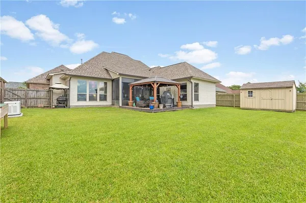 $375,000 | 41207 Colonial Drive, Sorrento, LA 70778