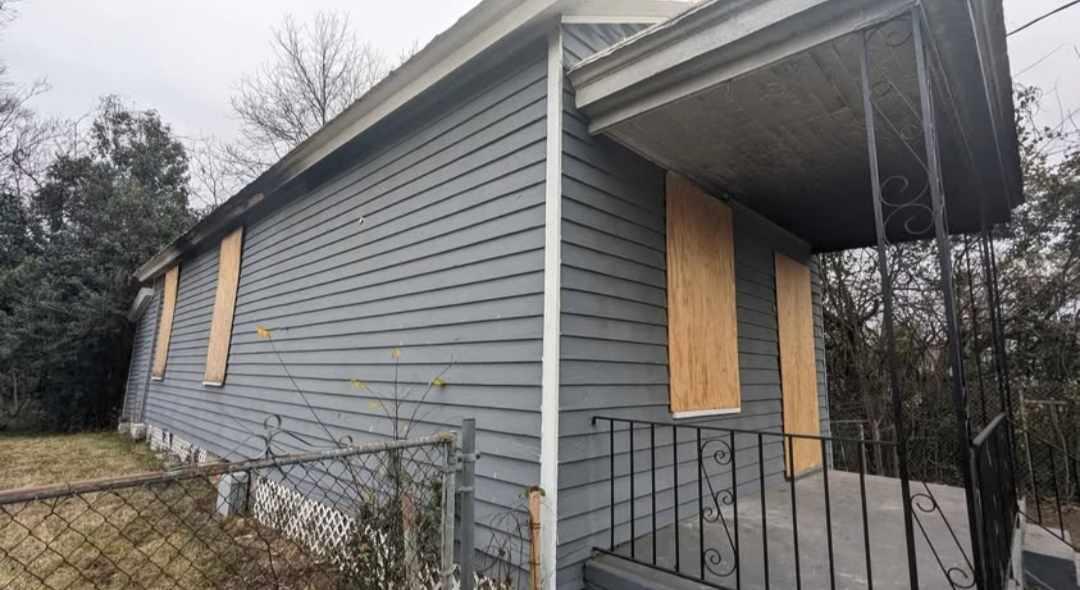 406 Hamilton Street Augusta, GA 30904 - Photo 1 of 11 received_3552353851727374