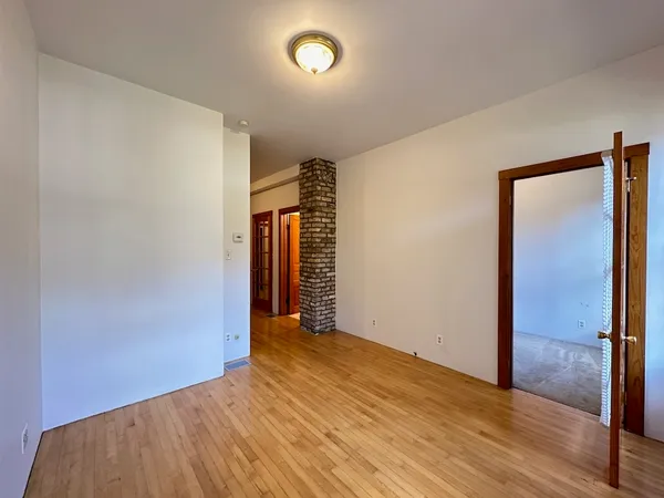 $1,850 | 1435 North Bosworth Avenue, Unit 1R, Chicago, IL 60642