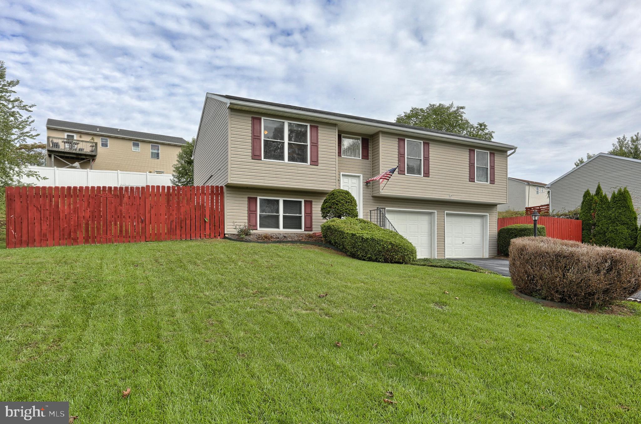975 Weavertown Road Lebanon, PA 17046 - Photo 1 of 27 Gallery Image 1