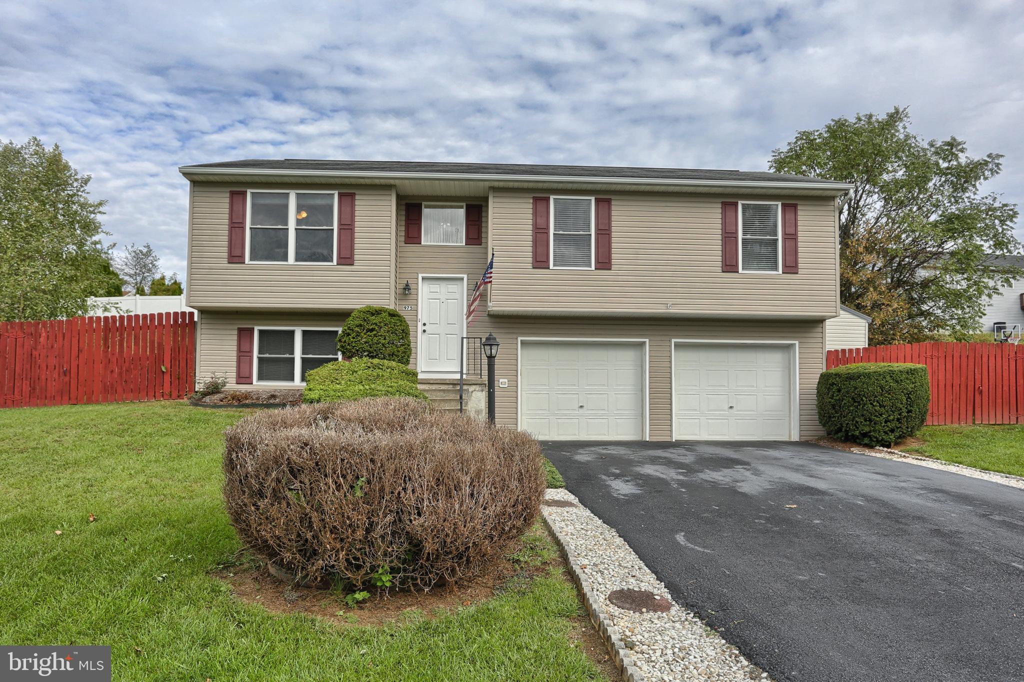 975 Weavertown Road Lebanon, PA 17046 - Photo 2 of 27 Gallery Image 2