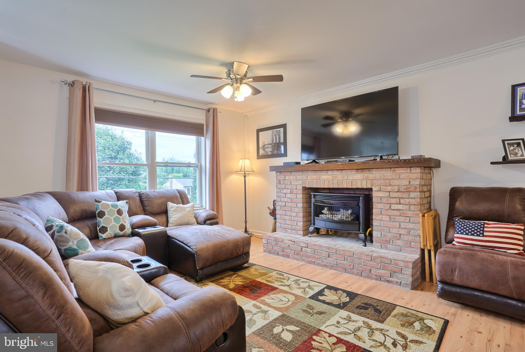 975 Weavertown Road Lebanon, PA 17046 - Photo 11 of 27 Gallery Image 11