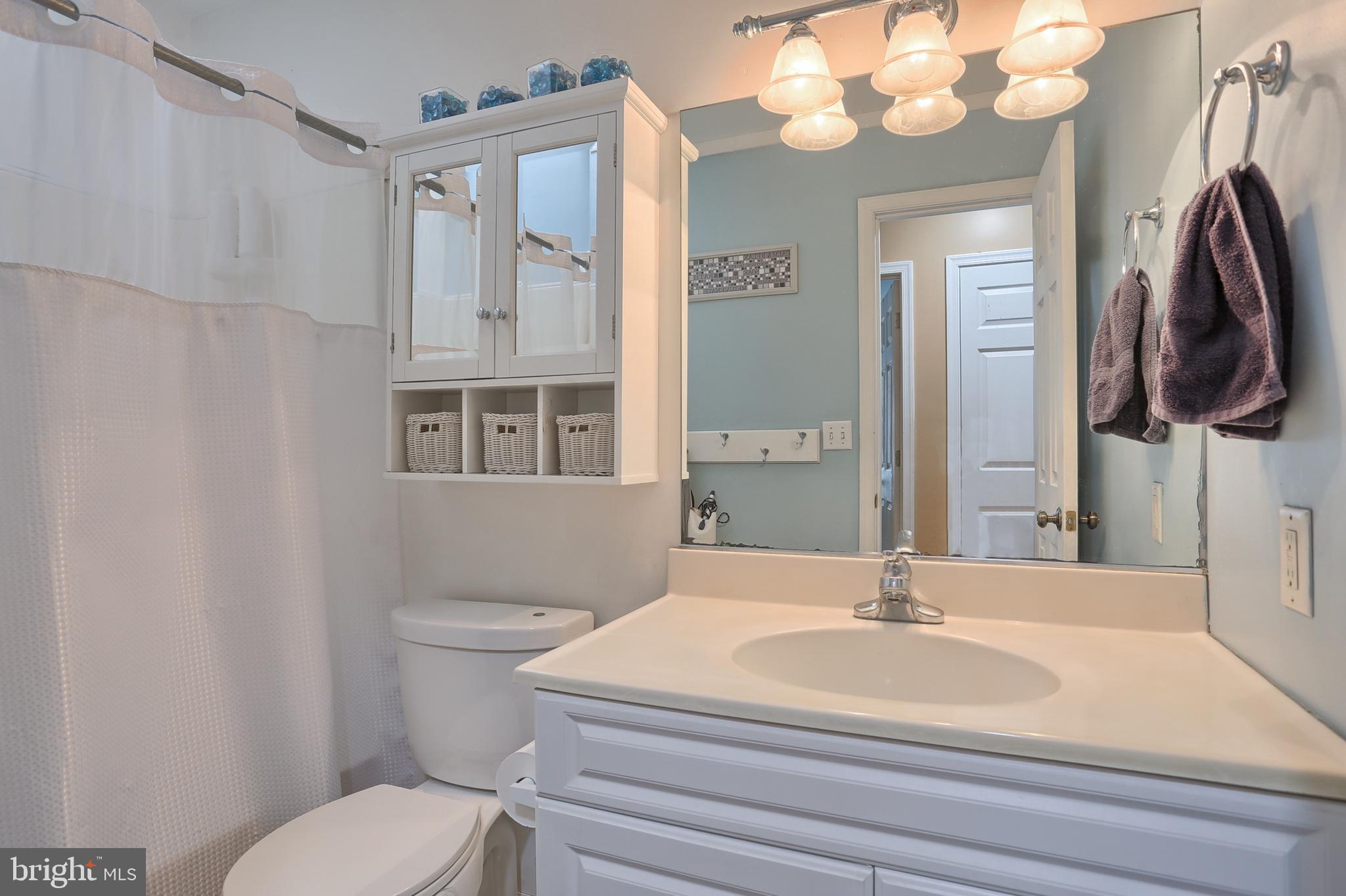975 Weavertown Road Lebanon, PA 17046 - Photo 15 of 27 Gallery Image 15