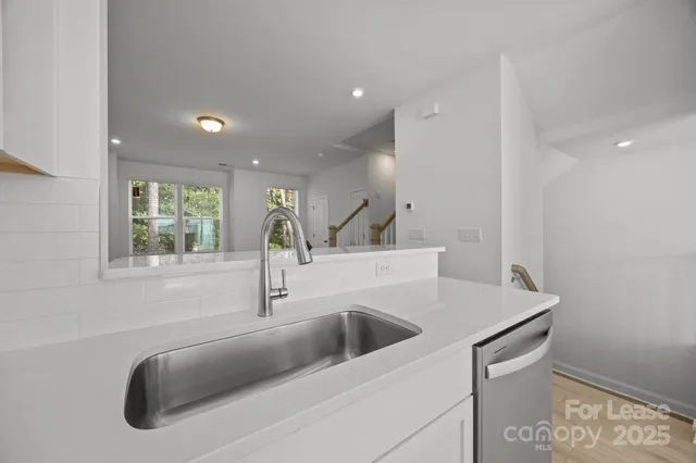 a close view of sink and tap