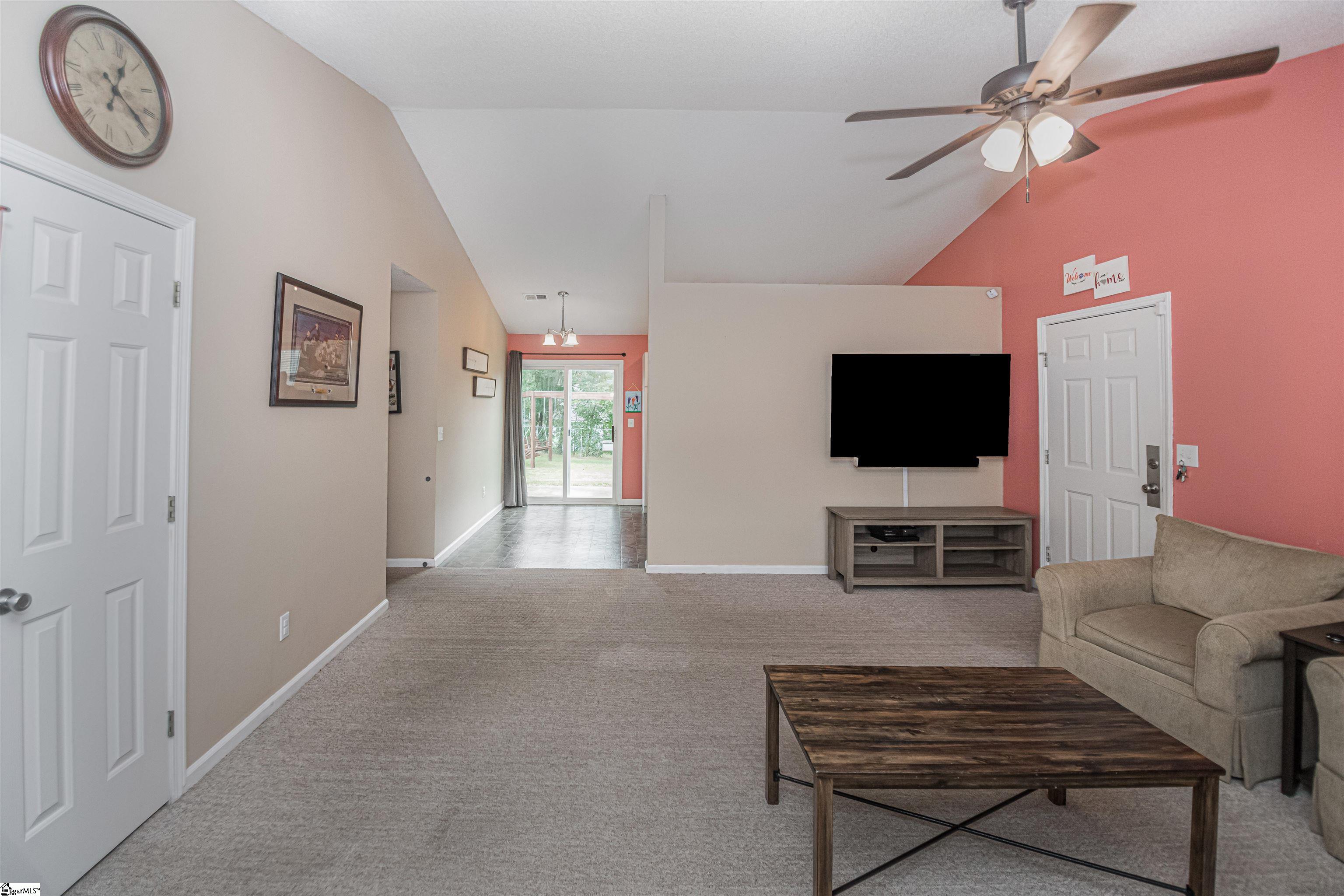 900 Veryfine Drive Fountain Inn, SC 29644 - Photo 8 of 25 Gallery Image 8