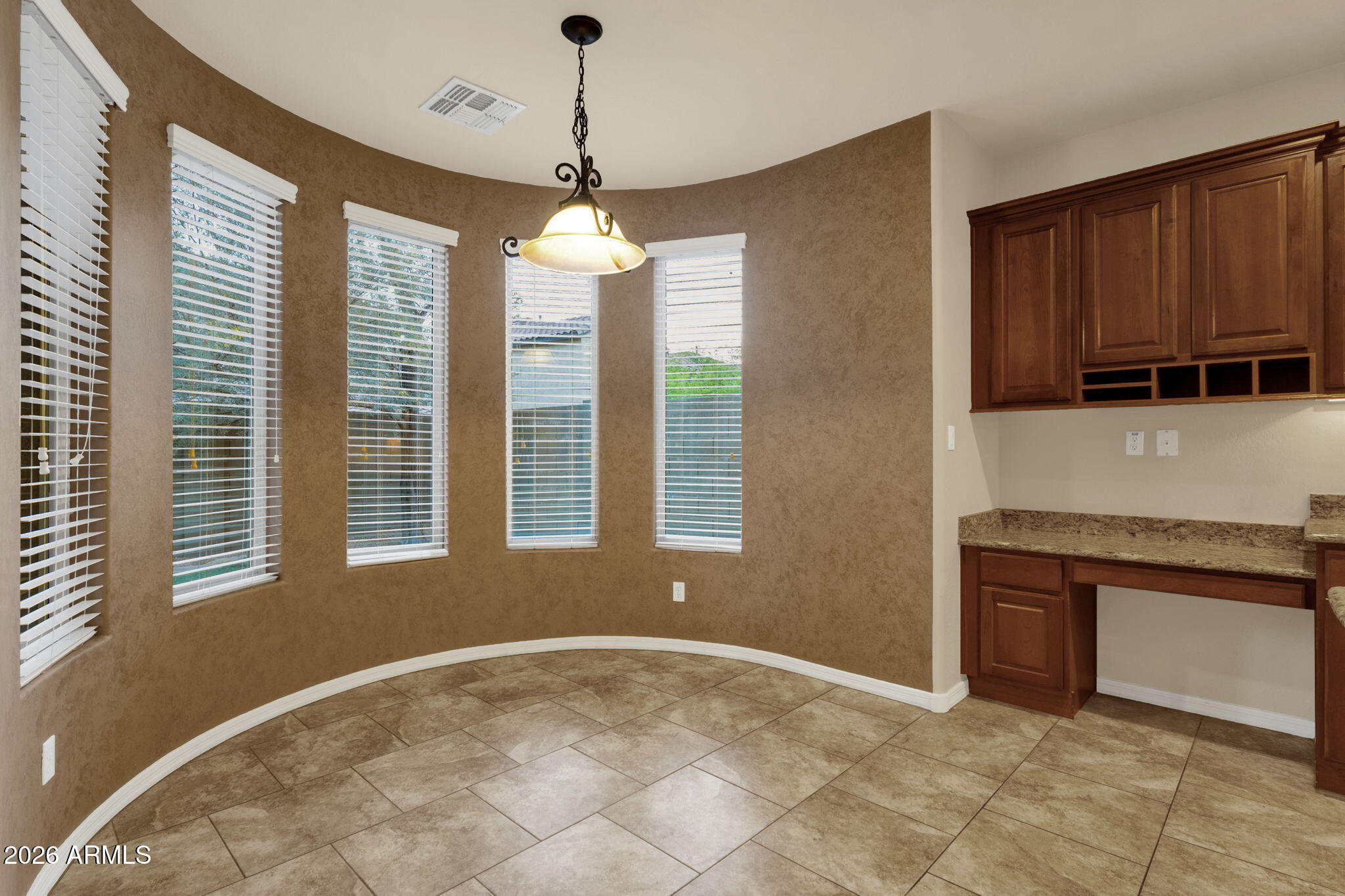 3927 East Waller Lane Phoenix, AZ 85050 - Photo 24 of 63 Eat-In Kitchen