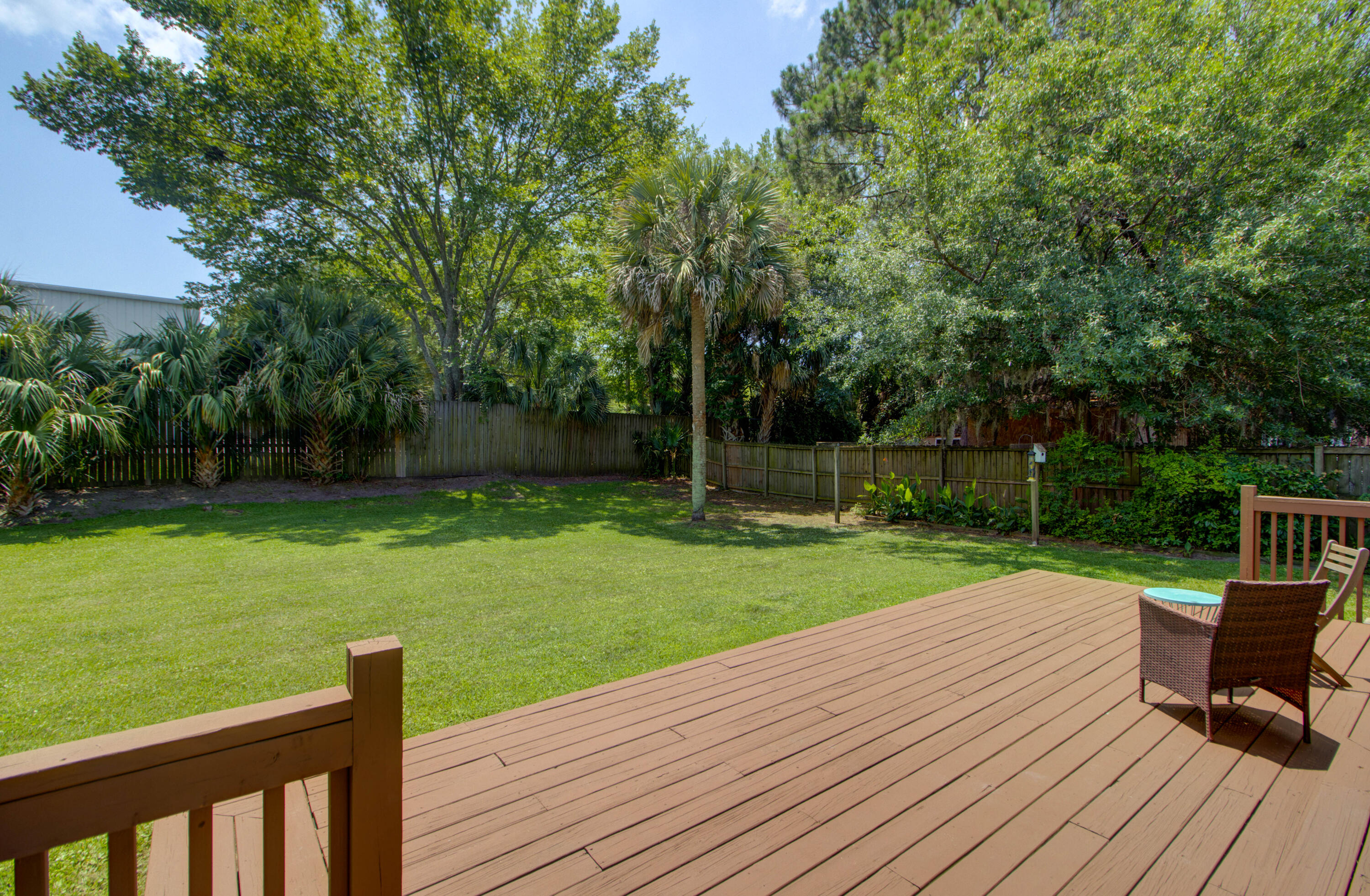 1084 Rosemead Road Mount Pleasant, SC 29464 - Photo 4 of 38