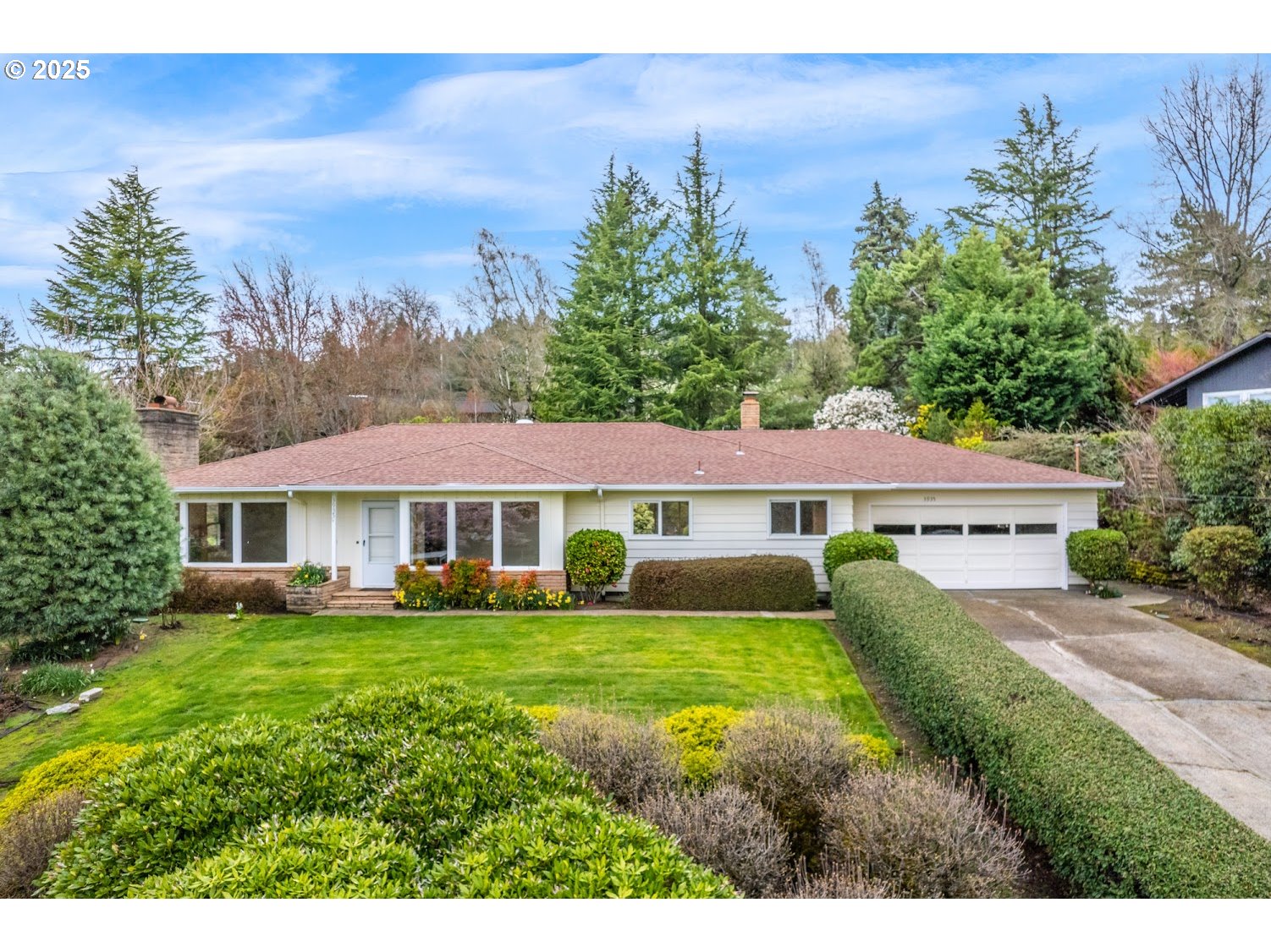 3935 Southwest Jerald Court Portland, OR 97221 - Photo 1 of 1 Gallery Image 1