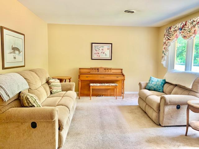 2704 Valley Ridge Road Covington, VA 24426 - Photo 5 of 22 IMG_7421