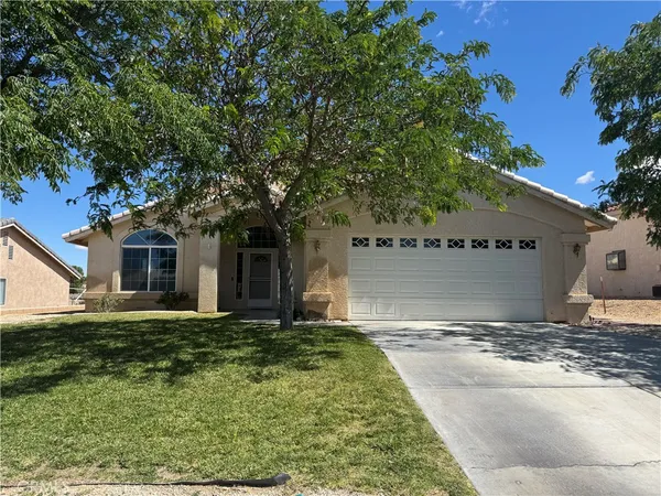 $350,000 | 13942 Topmast Drive, Helendale, CA 92342