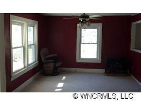 1557 Newfound Road Leicester, NC 28748 - Photo 3 of 14 Gallery Image 3