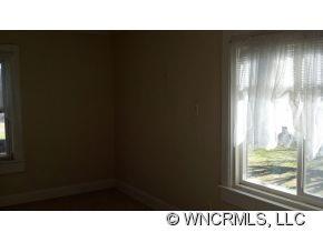 1557 Newfound Road Leicester, NC 28748 - Photo 8 of 14 Gallery Image 8