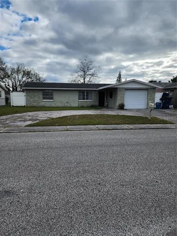 $1,400 | 9240 Sterling Lane, Port Richey, FL 34668