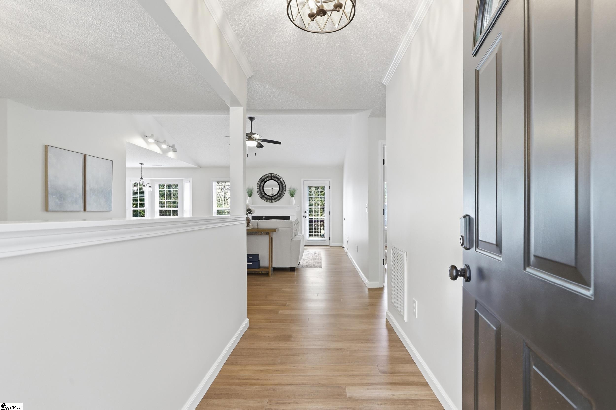 307 Ashridge Way Simpsonville, SC 29681 - Photo 3 of 40