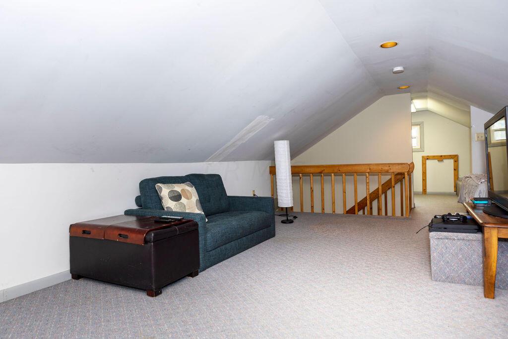 217 East Wilson Bridge Road Worthington, OH 43085 - Photo 21 of 24 Loft