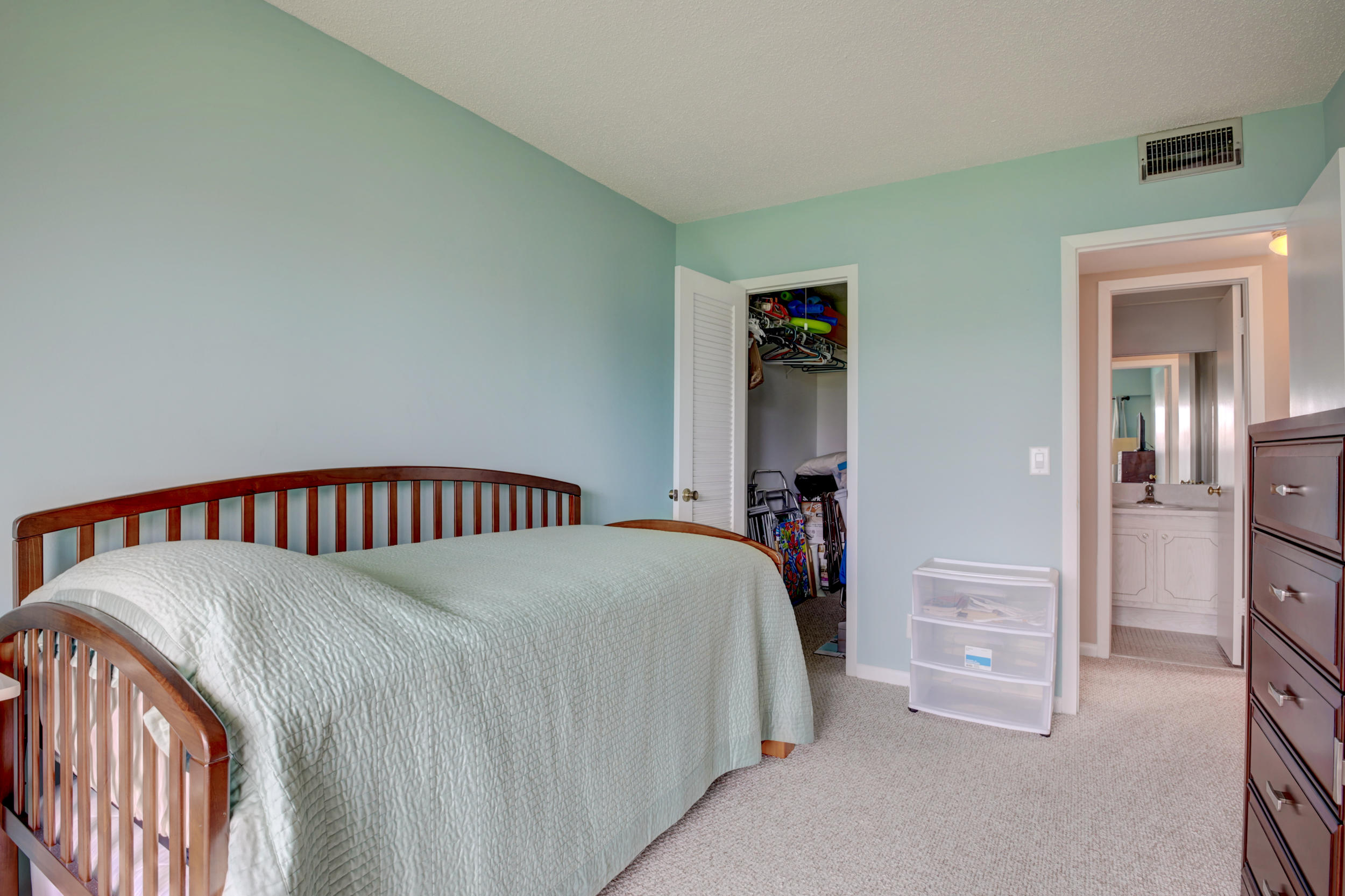 155 Mansfield East, Unit D Boca Raton, FL 33434 - Photo 15 of 42 Bedroom 2