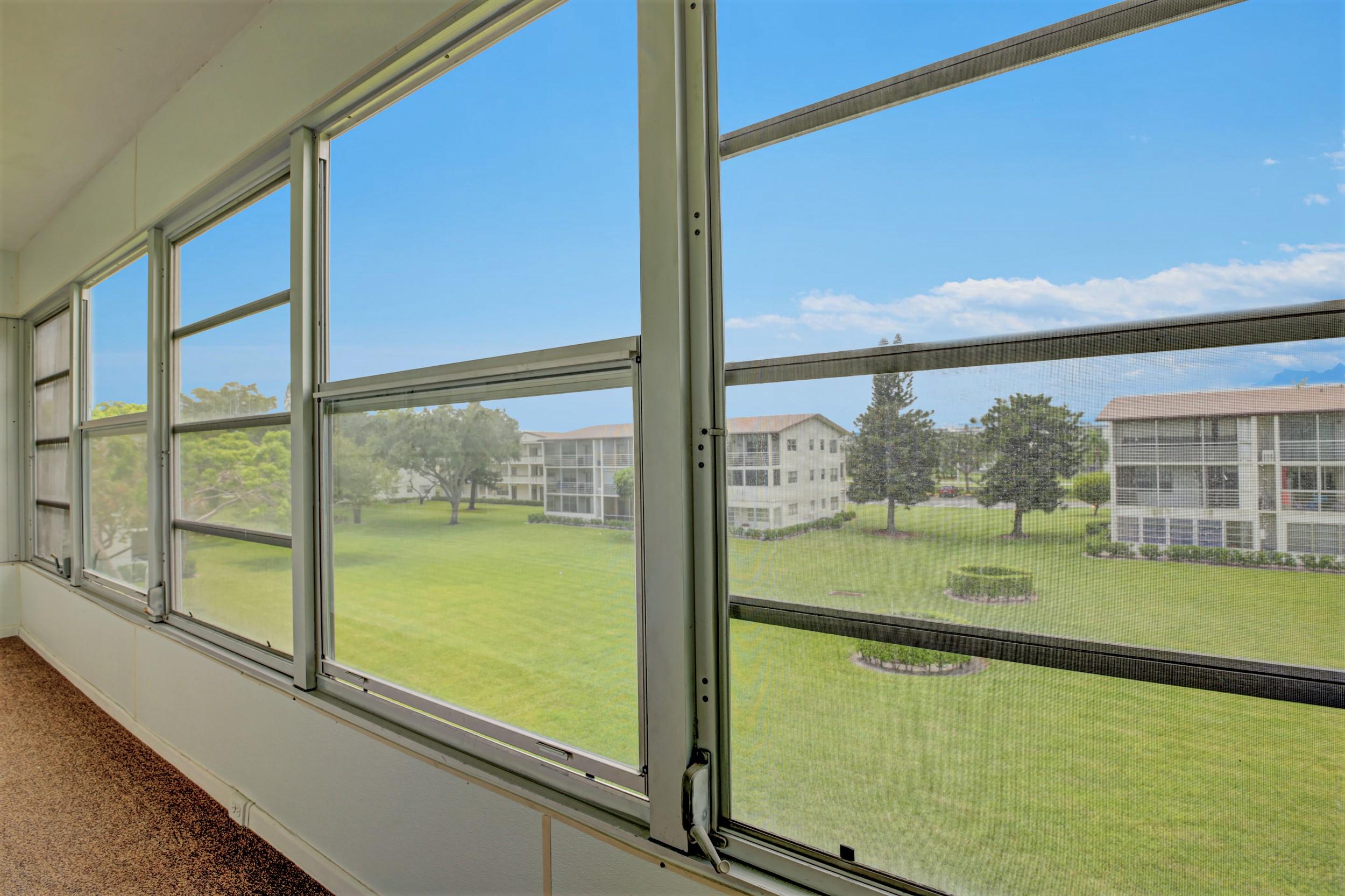 155 Mansfield East, Unit D Boca Raton, FL 33434 - Photo 21 of 42 Lanai View