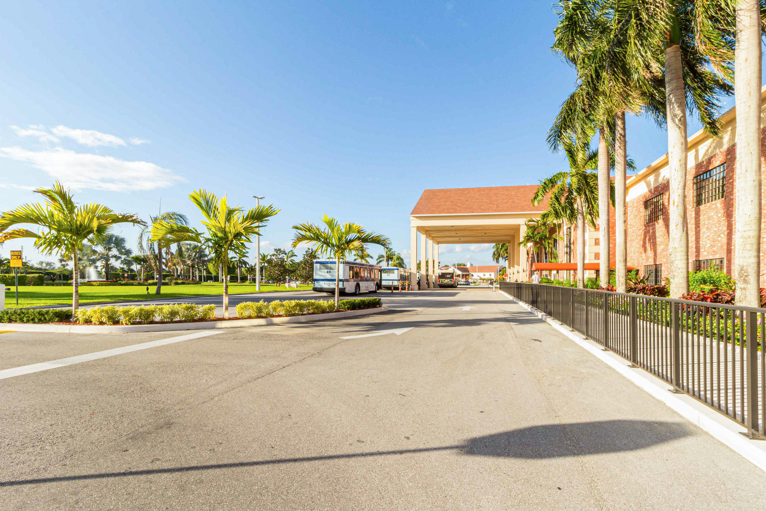 155 Mansfield East, Unit D Boca Raton, FL 33434 - Photo 28 of 42 Clubhouse