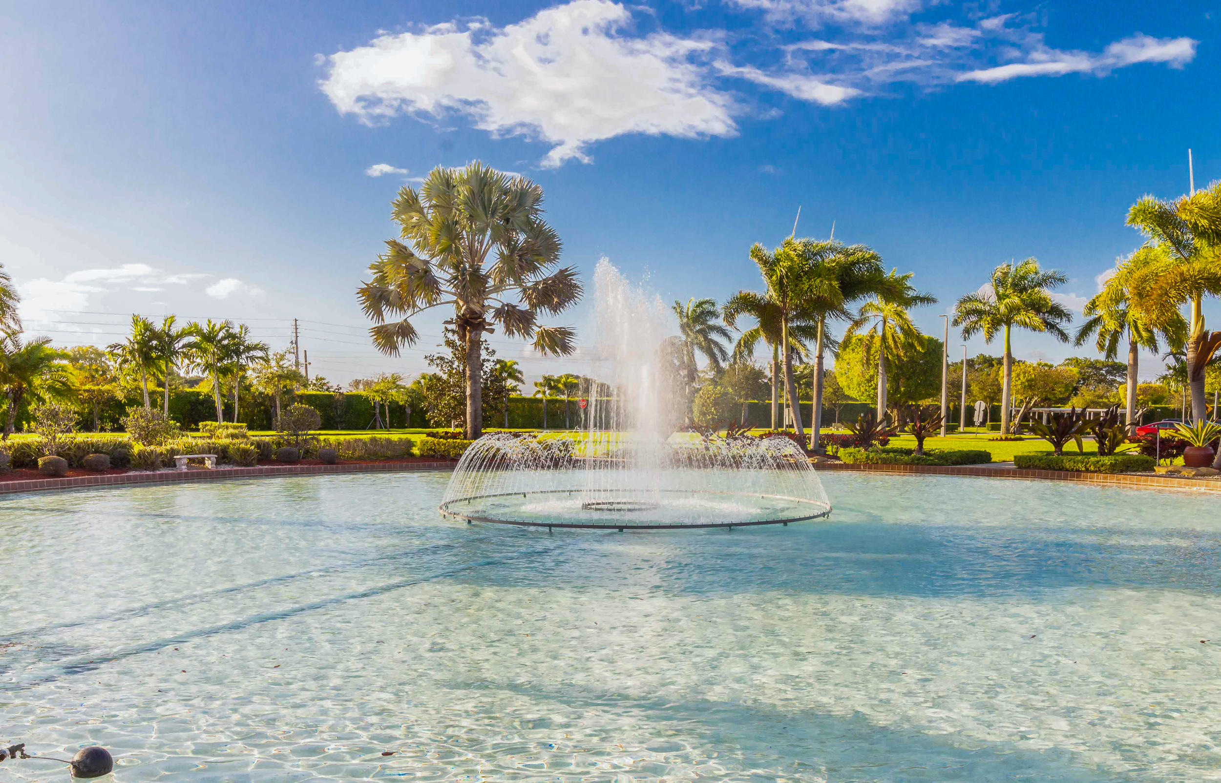 155 Mansfield East, Unit D Boca Raton, FL 33434 - Photo 36 of 42 Fountain