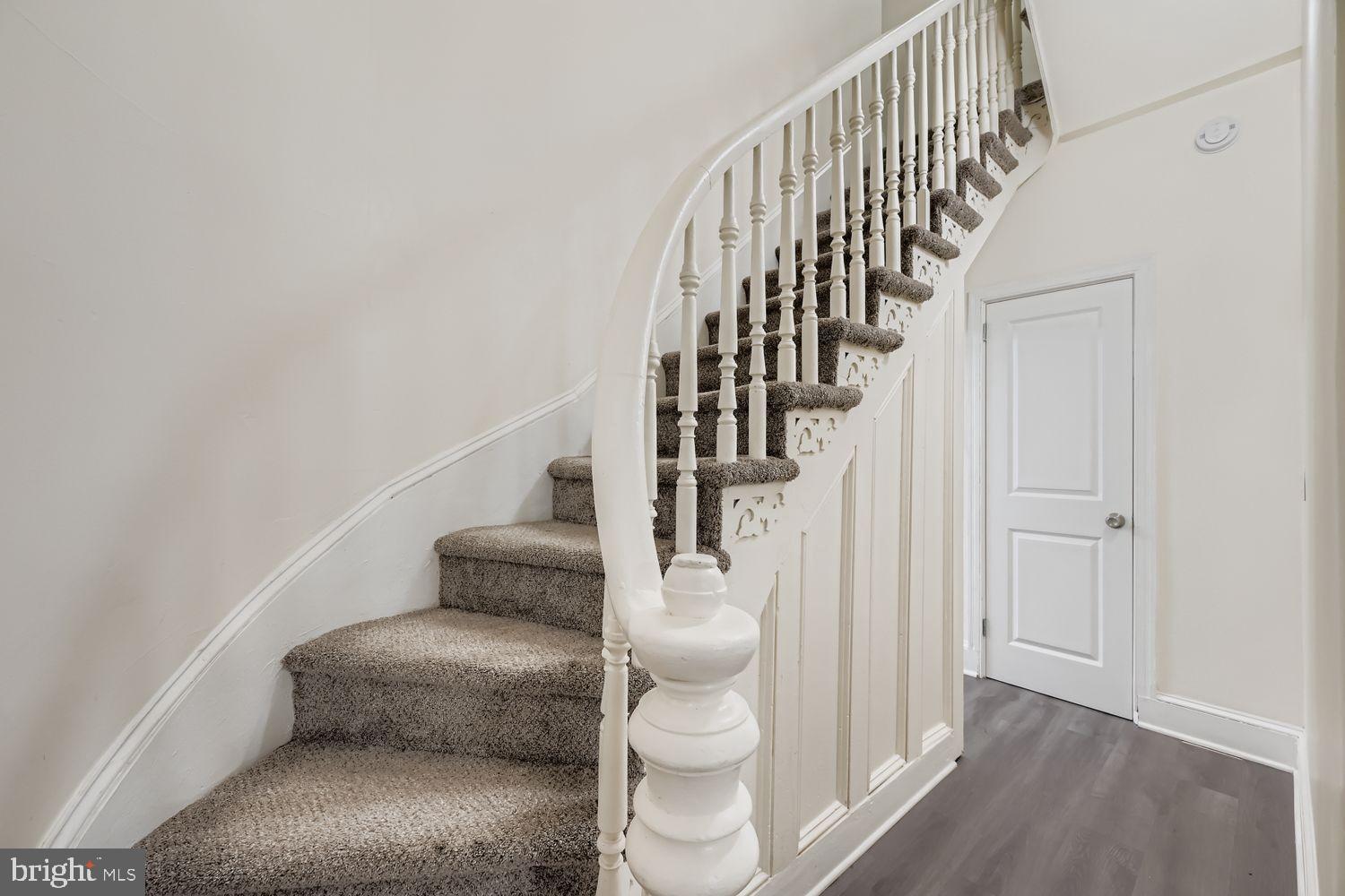 615 South Paca Street Baltimore, MD 21230 - Photo 7 of 34 a view of entryway and hall with wooden floor